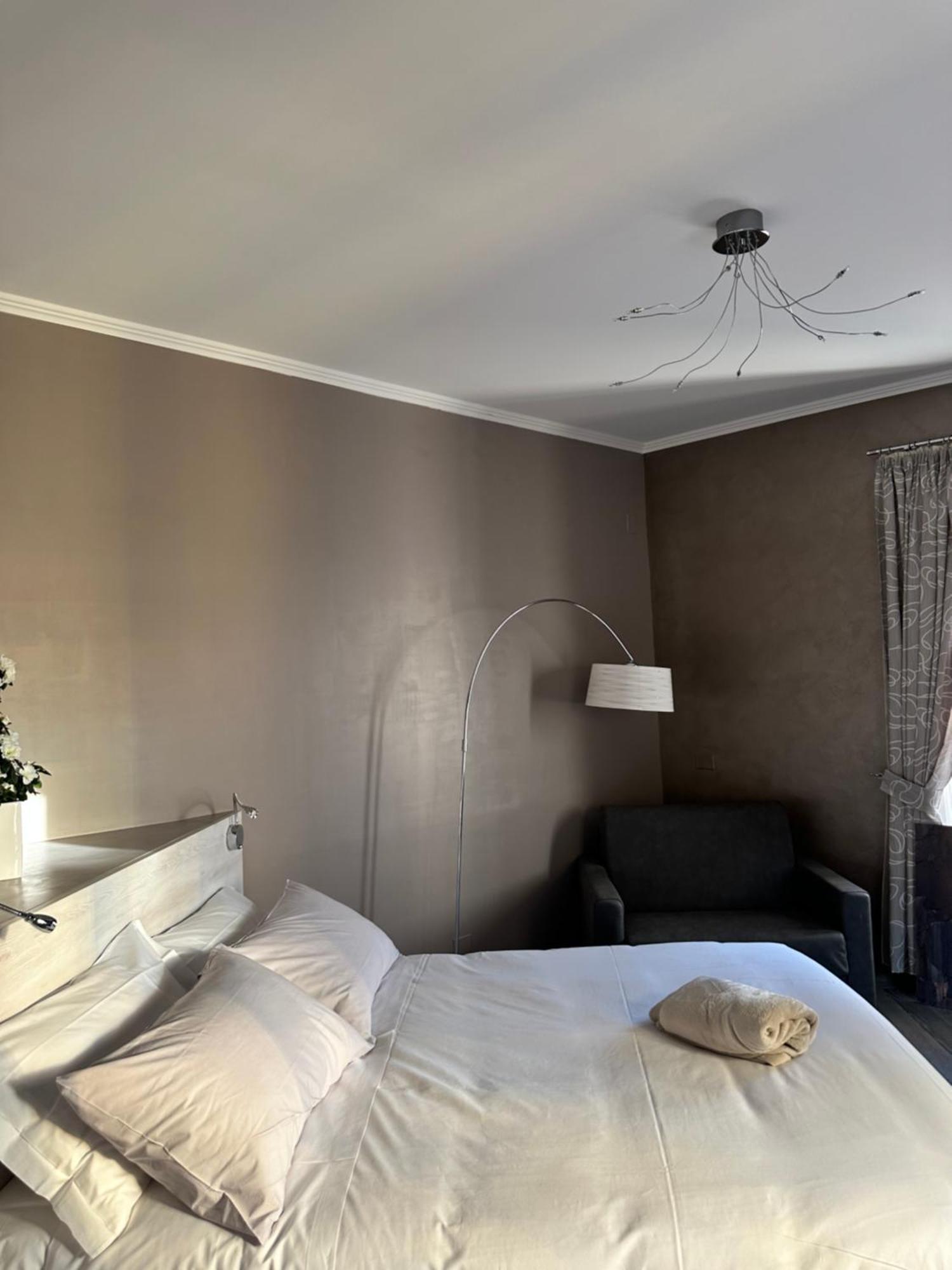 Prima Fila Due Pemium Guest House 圣雷默 外观 照片